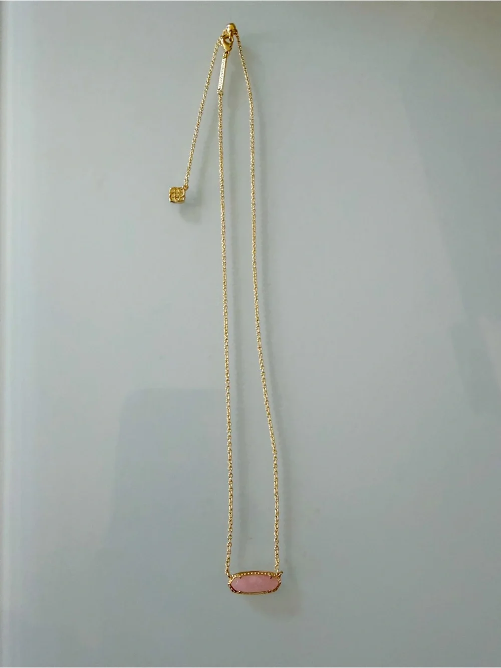 Kendra Scott Emma Rose Quartz Pendant Necklace - Picture 3 of 3